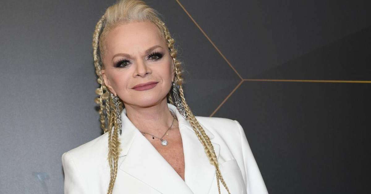 Карагандинцы недовольны: они требуют отменить концерт Ларисы Долиной