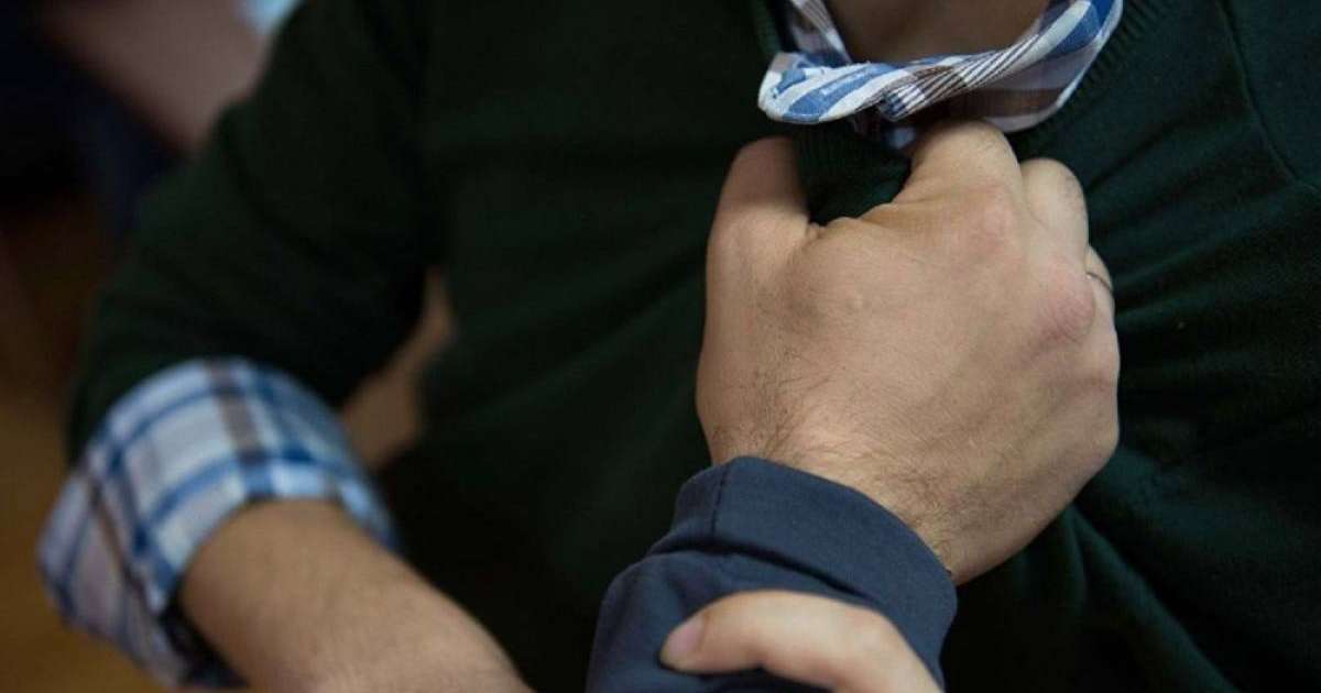 Бұрынғы полиция қызметкері ағасын өлтірді: мәйітті үш ай аулада жасырған