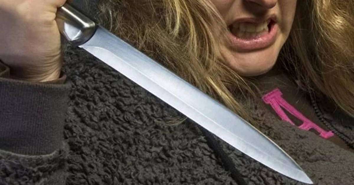 Атыраулық әйел құрбысын пышақтап тастады