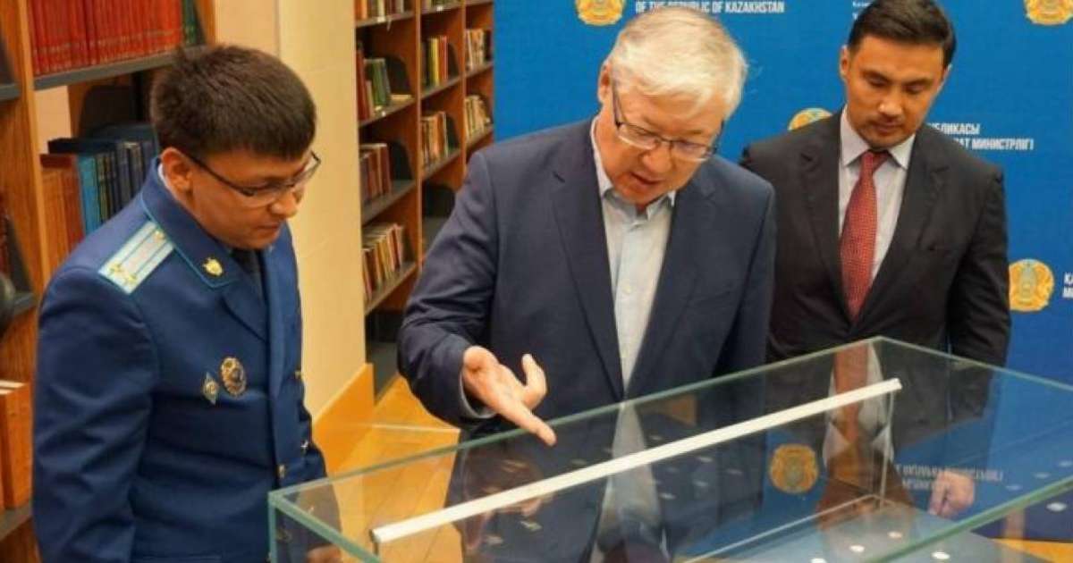 Сақ алтындары. Кайрат Сатыбалдыдан тәркіленген құнды заттар музейге берілді