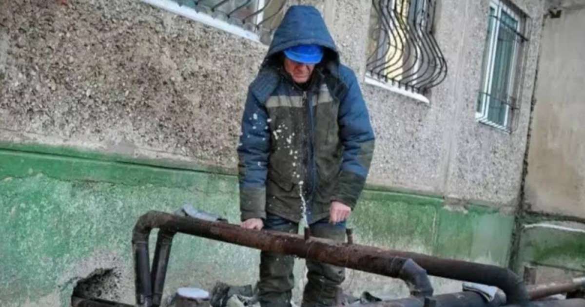 Екібастұз тұрғындары әкімді далада жағылған отпен жылынуға шақырды