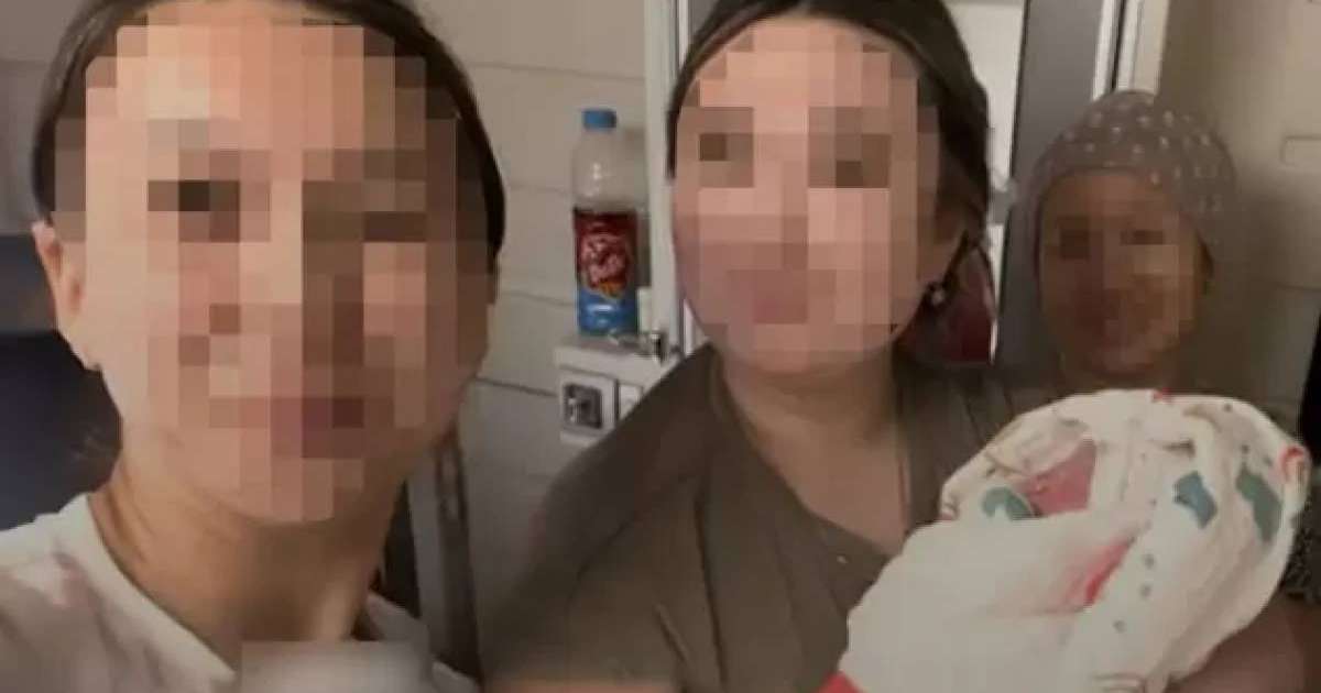 Жезқазғанға кетіп бара жатқан пойызда жолаушы жүкті әйелді босандырып алды