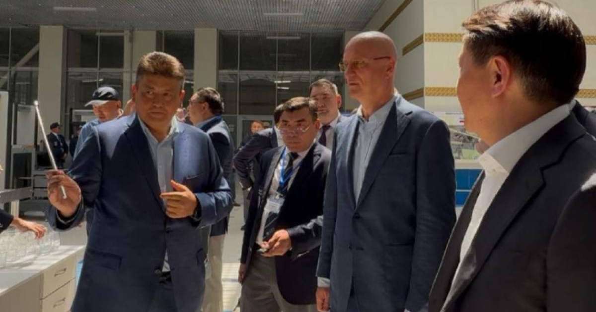 Роман Скляр «Нұр Жолы» өткізу бекетінде: шекара инфрақұрылымы жаңғыртылады