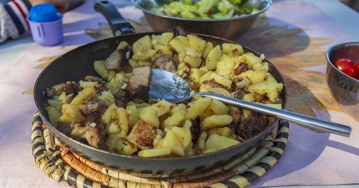 Ер адам көрші әйелдің жүрегін ойып алып, отбасына картоппен қуырып берген