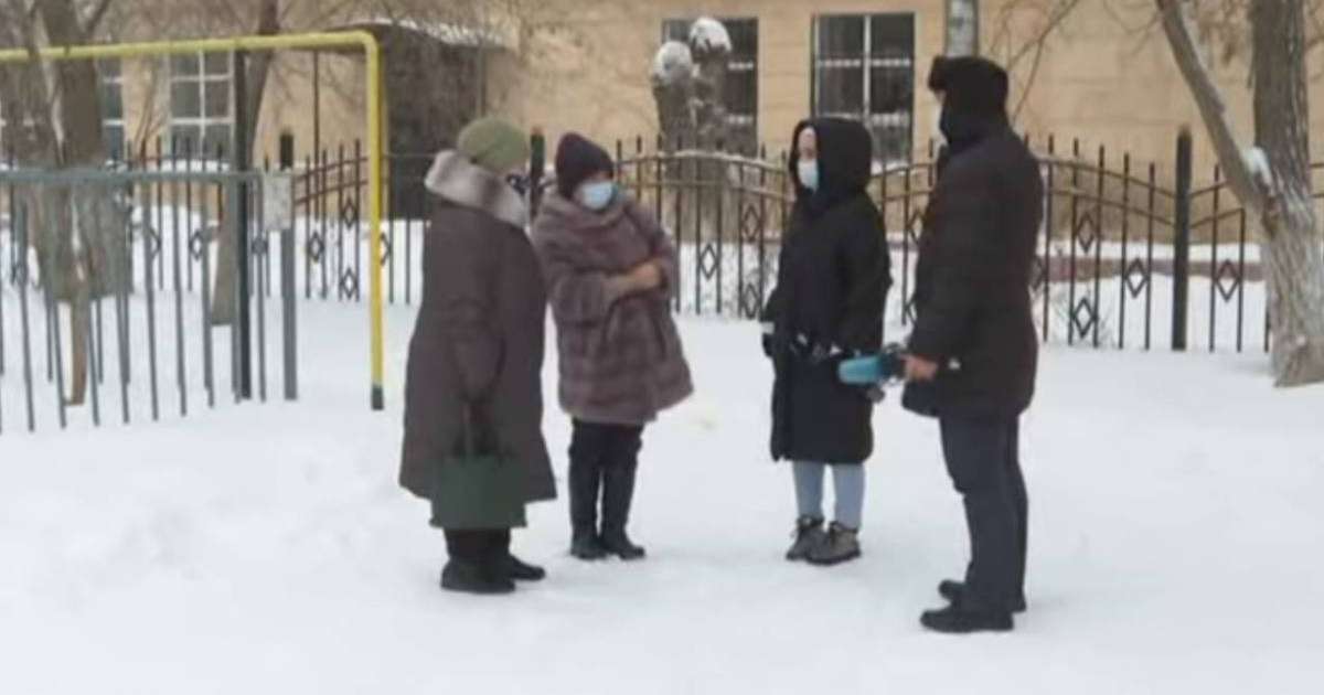 "57 мың айлық алып, балабақшаны өз ақшамызға сырлаймыз"