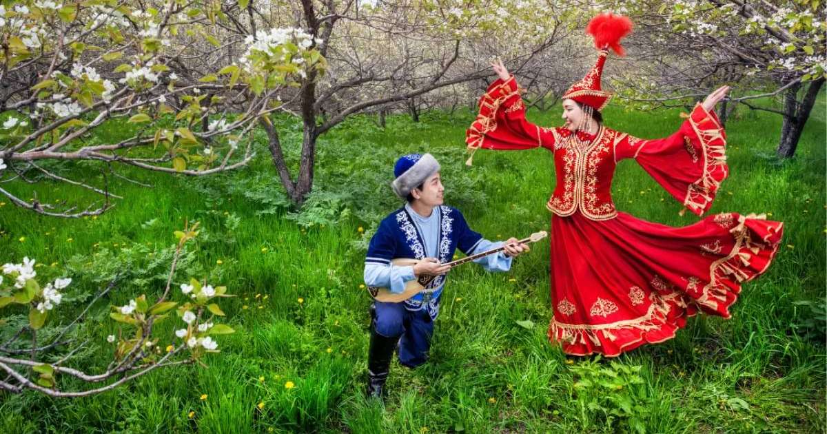 Бүгін – Ұлттық киім күні