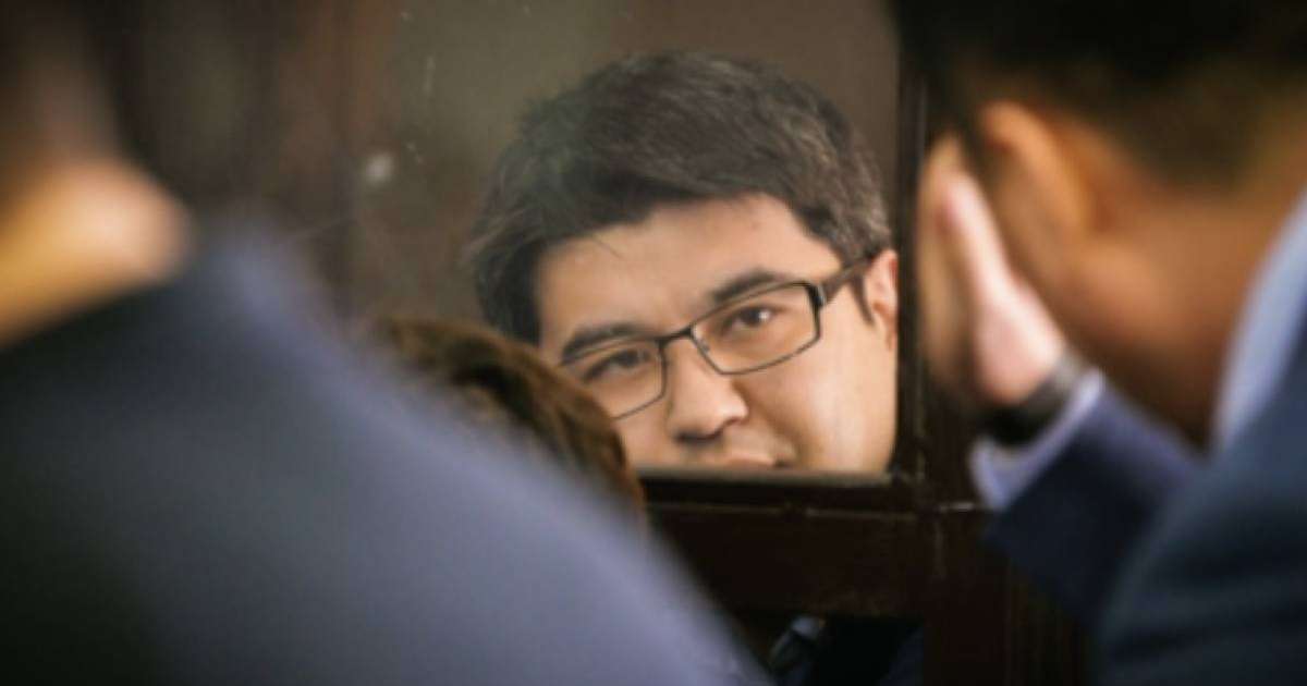 Что думает судья Верховного суда о недопуске СМИ по делу Бишимбаева