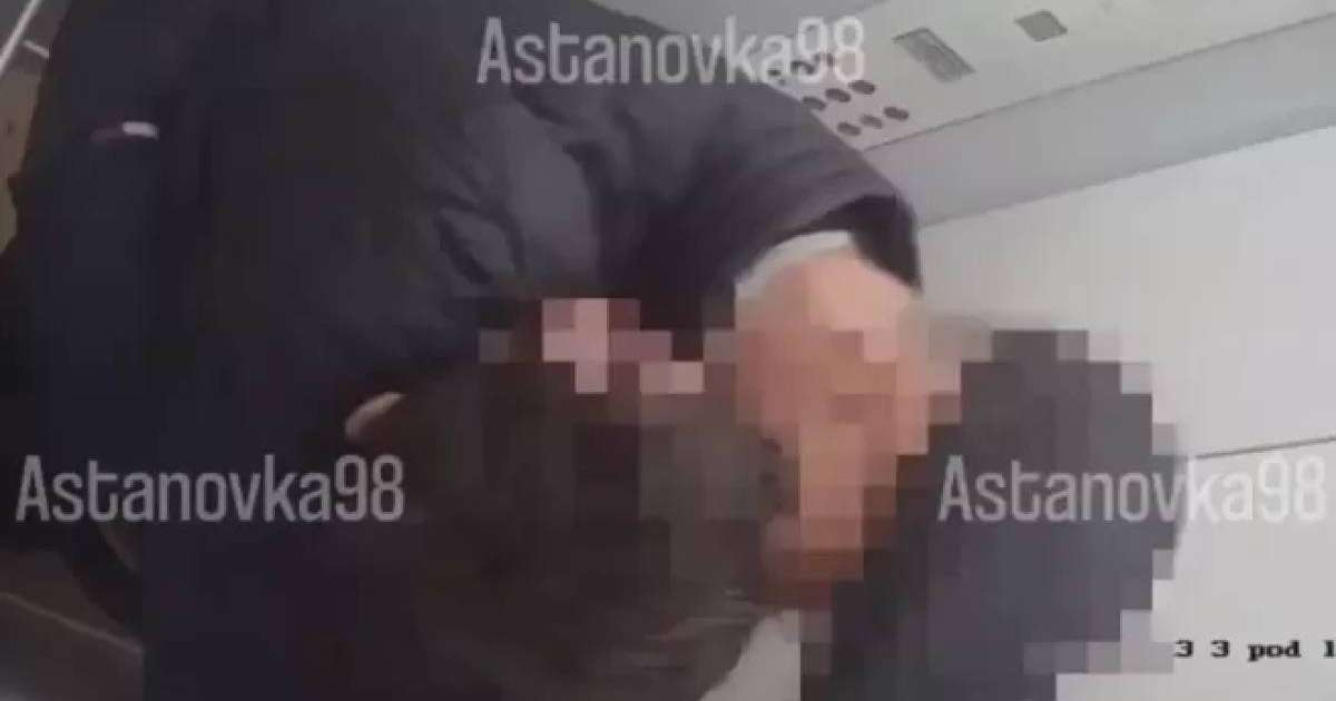 Астанада лифт ішінде аймаласып, сүйіскен екі еркек қамауға алынды