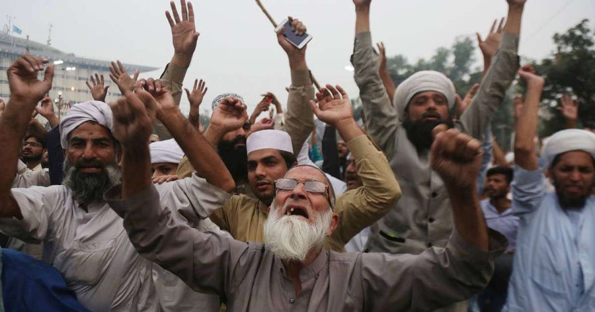 Мұсылмандар Құдайға серік қосқан зауыт директорын өртеп жіберді