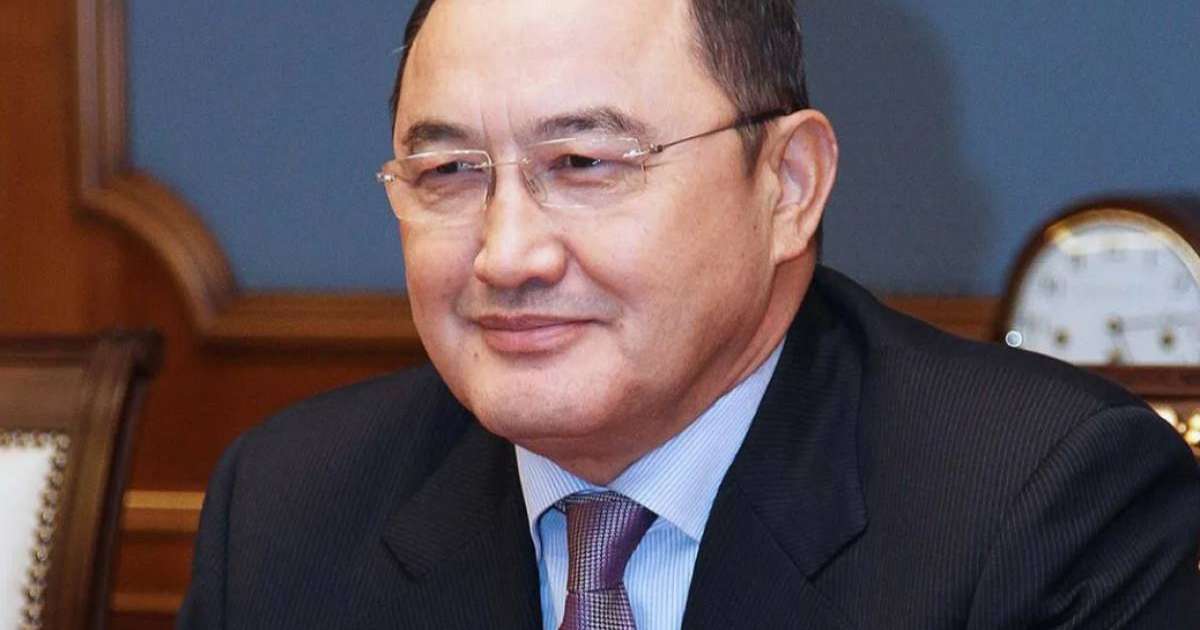 Стамбұлда Мұстафа Өзтүрікті танымаған Зауытбек Тұрысбеков ұятқа қалды (ВИДЕО)