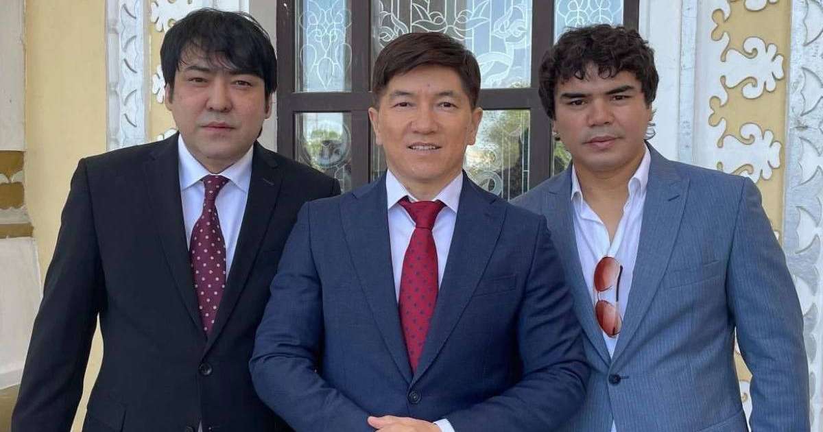 "Қан қысымы көтеріліп кетті": "Музарт" тобының концертінде оқыс жағдай болды