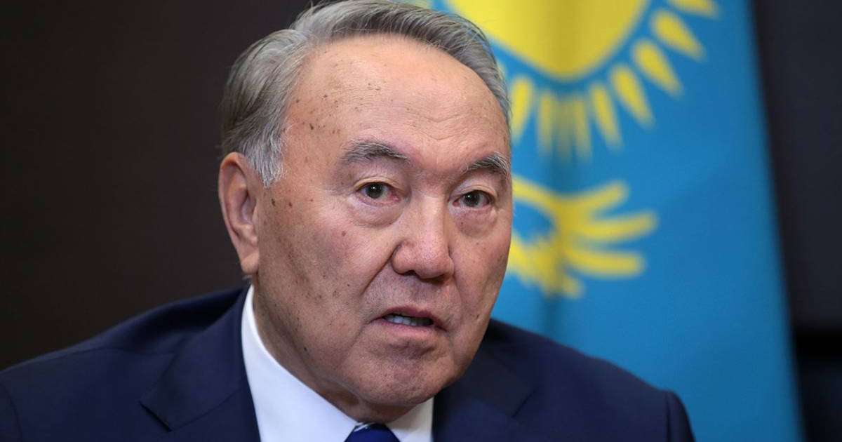 «Маған мәңгілік қал дейтін»: Нұрсұлтан Назарбаев президенттік мансабын тоқтатуға қай уақытта шешім қабылдағанын айтты