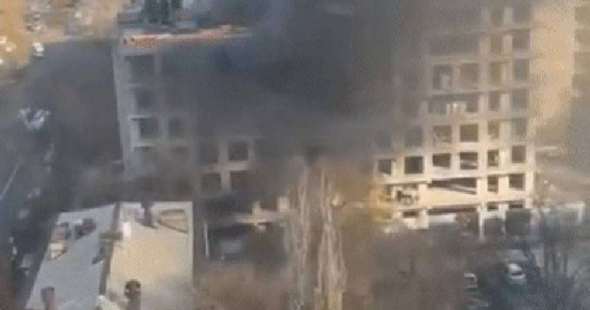 Алматыда жаңадан салынып жатқан тұрғын үй кешенінде өрт шықты