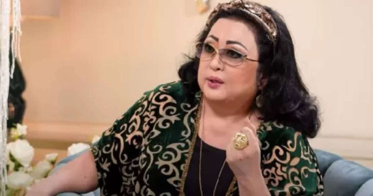 "Ақша мен атақтың буы": Мақпал Жүнісова не себепті 20 жас үлкен адамға тұрмысқа шыққанын түсіндірді