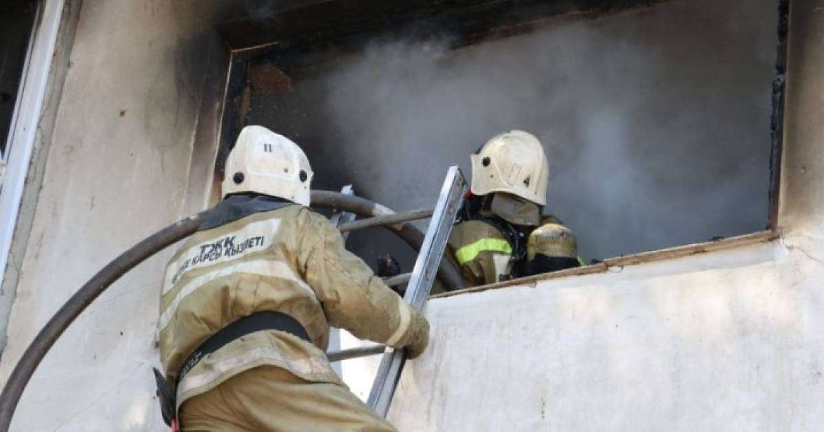 Қарағанды облысында құс фабрикасындағы өрт 7 сағатта әрең сөндірілді