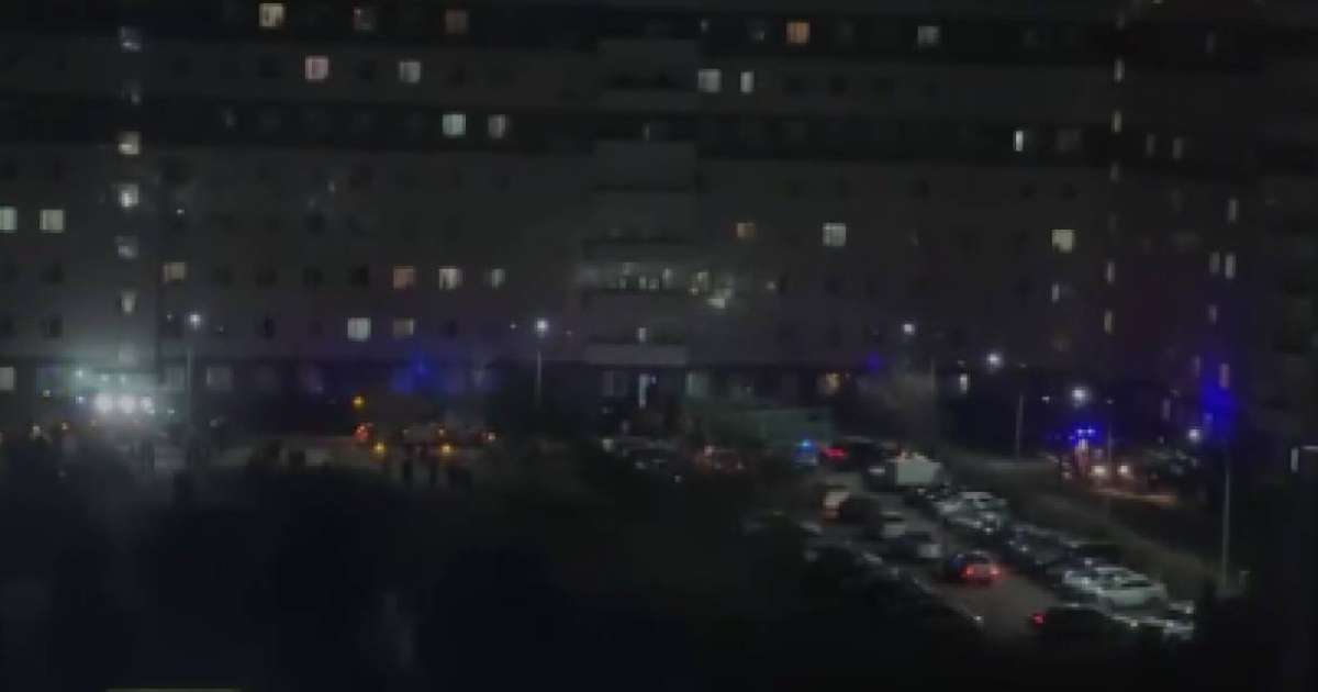 Астанадағы жатақхананың алдында атыс болды