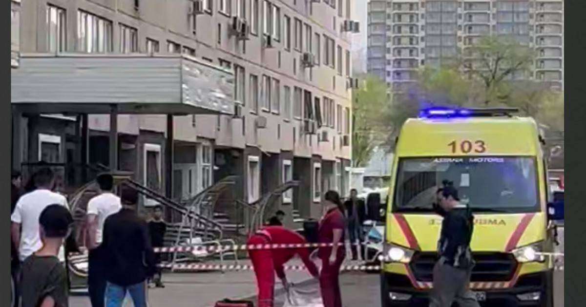 Алматыда бойжеткен 16-қабаттан секіріп көз жұмды