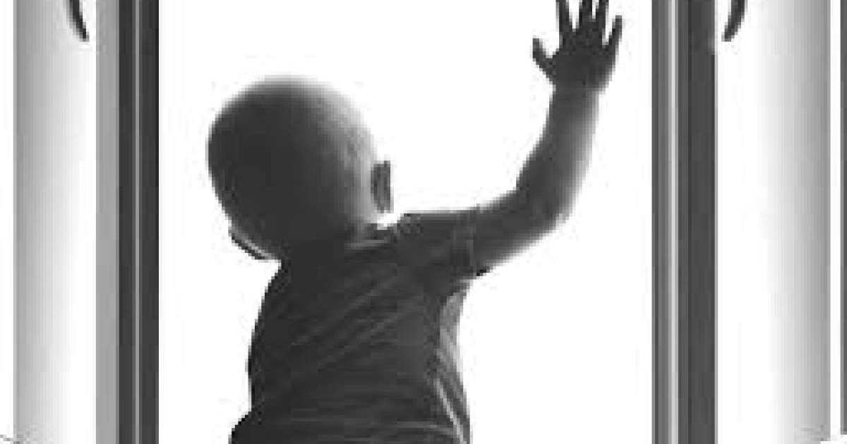 Ақтауда соңғы бес күнде терезеден 3 бала құлап кеткен