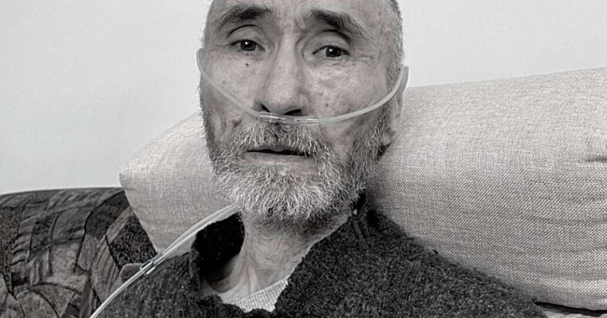 Арон Атабек қайтыс болды