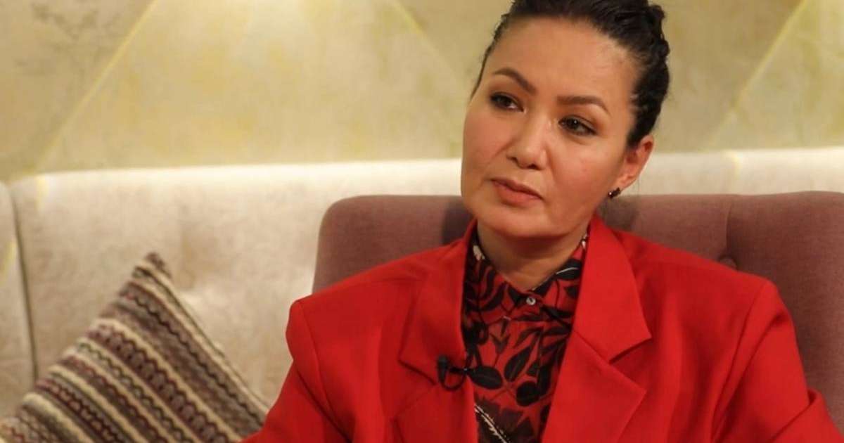 “Әйелдер еркексіз дені дұрыс адам болмайды”: Азамат Сатыбалдының жары көптің ашуына тиді