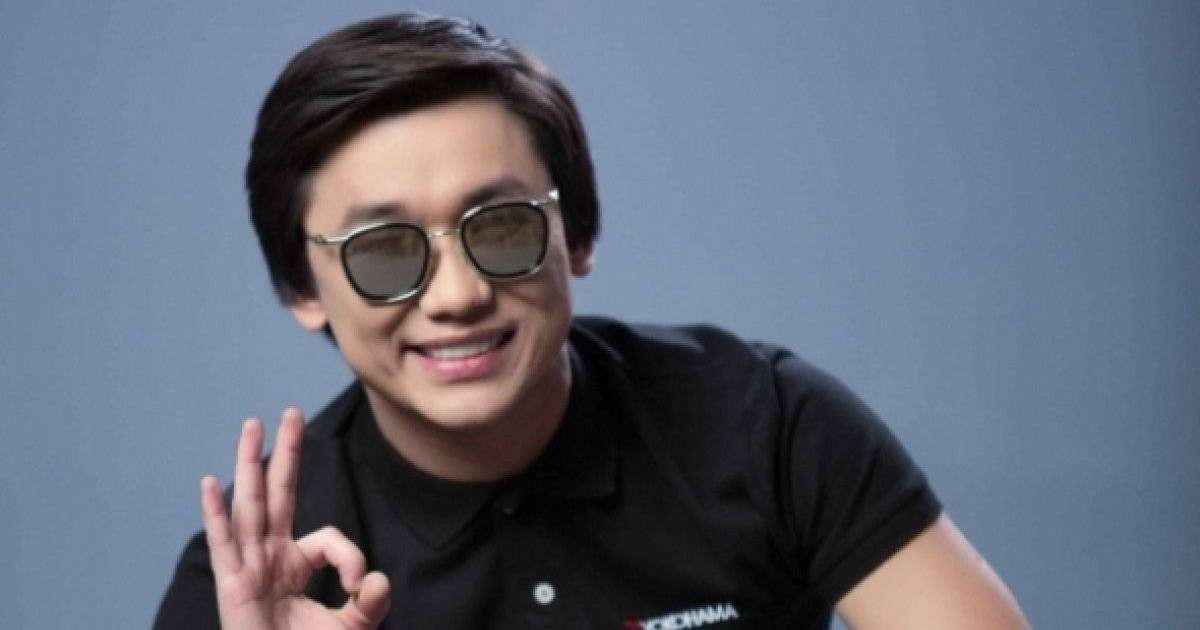 «Олар күнде ананас пен банан жейді” - Қайрат Нұртас отбасын асырап отырғанын айтып мақтанды