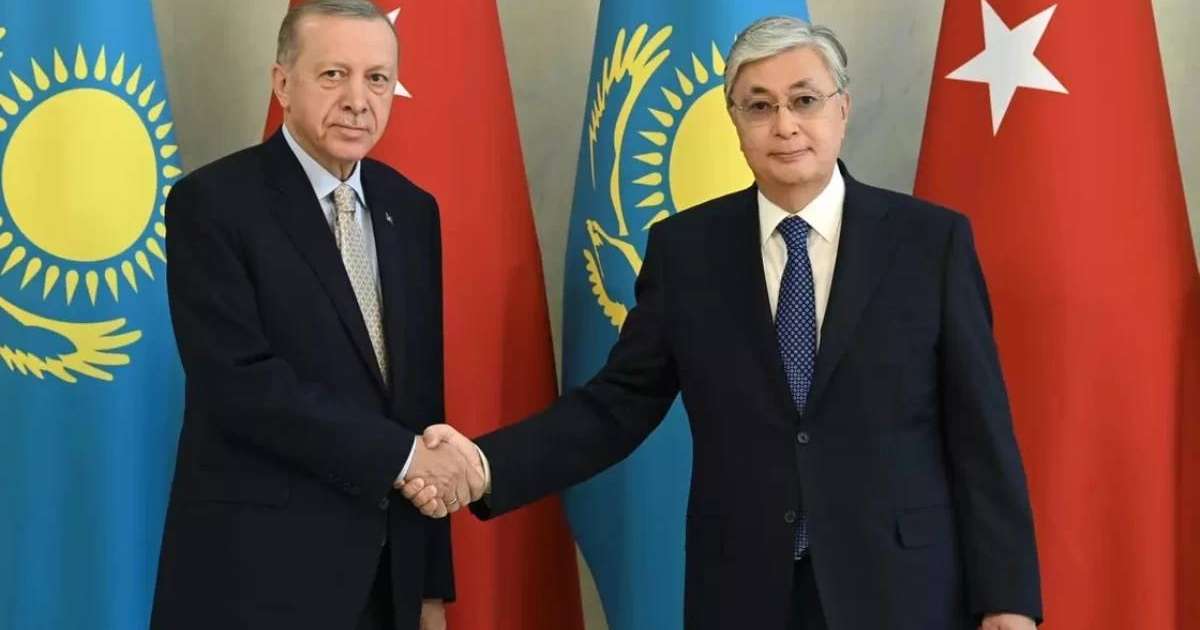 Тоқаев пен Ердоған телефон арқылы сөйлесіп, екі ел халқын Ораза айт мерекесімен құттықтады