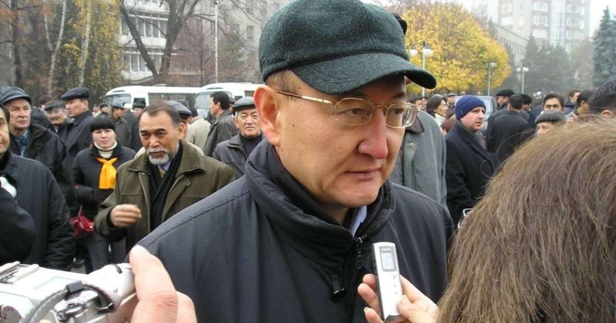 Айдос Сарым Алтынбек Сәрсенбаевты кім атқызғанын айтып берді