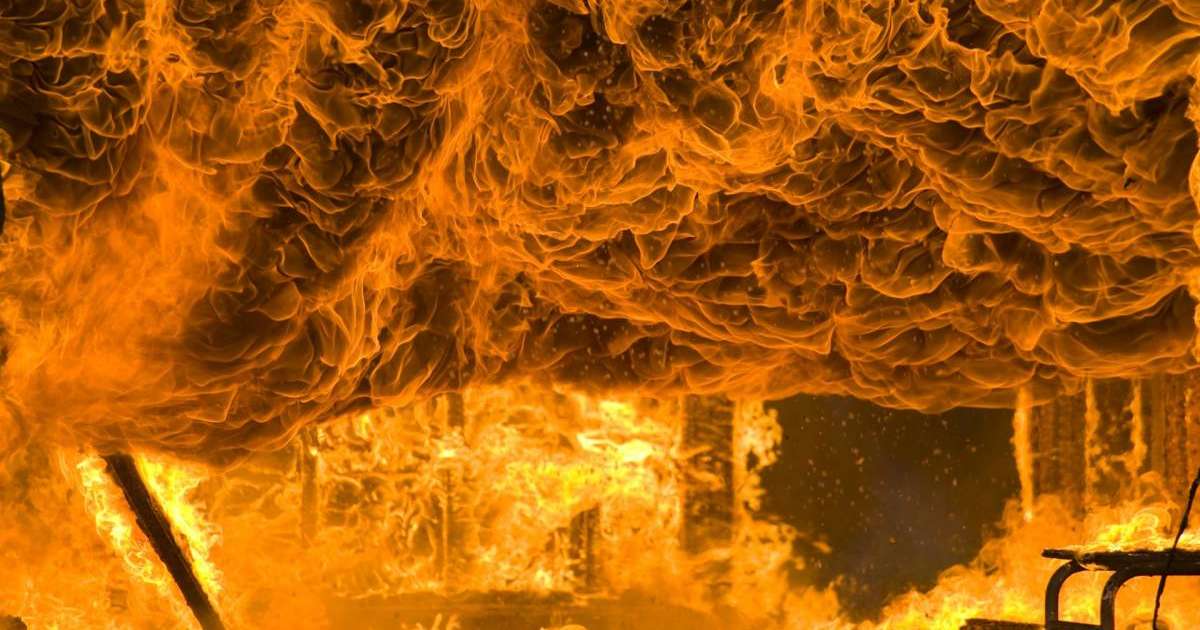 Алматыда қыз баланы өлтіріп, артынан өртеп жіберген