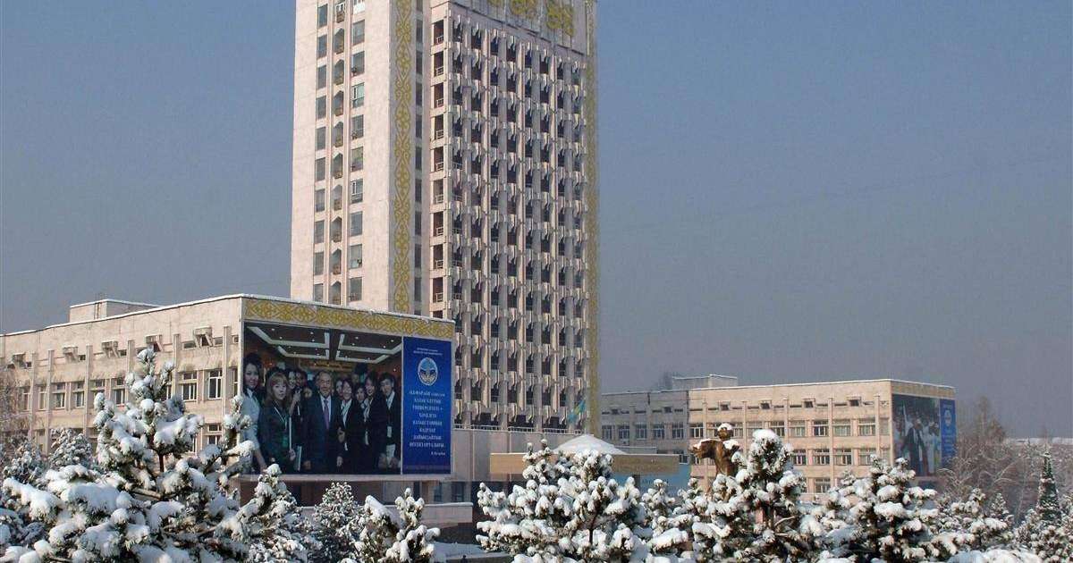 Пәк студенттер тізімі: ҚазҰУ шу тудырған оқиғаға қатысты түсініктеме берді