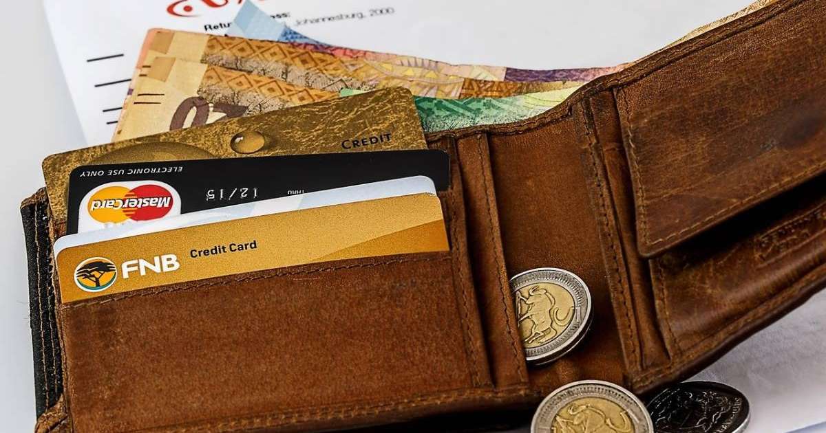 Қазақстандықтар шетелге үш есе көп ақша аударатын болған