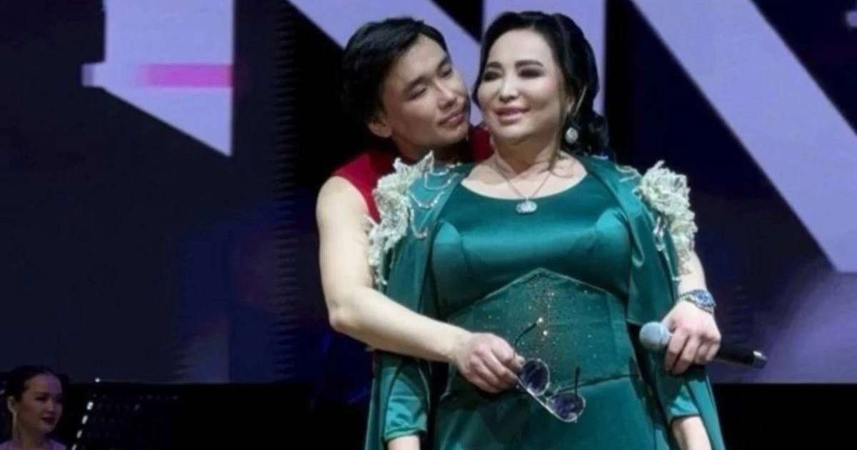 "8 жасынан бастап сахнаға сүйреп едім": Гүлзира Айдарбекова халыққа алғыс білдірді