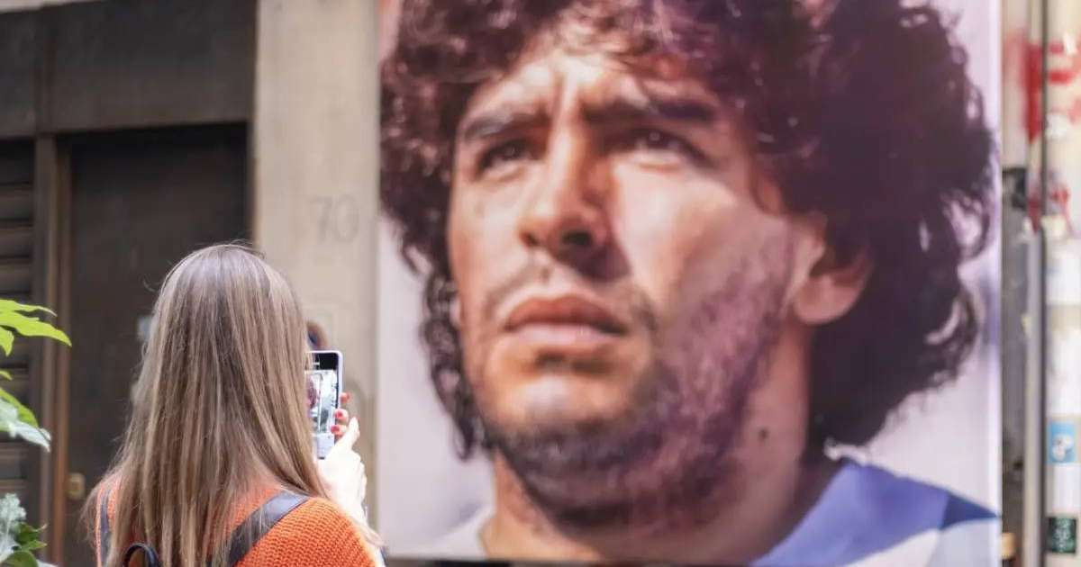 Әйгілі Марадонаны өмірден өтер алдында емдеген дәрігерлер 25 жылға сотталуы мүмкін