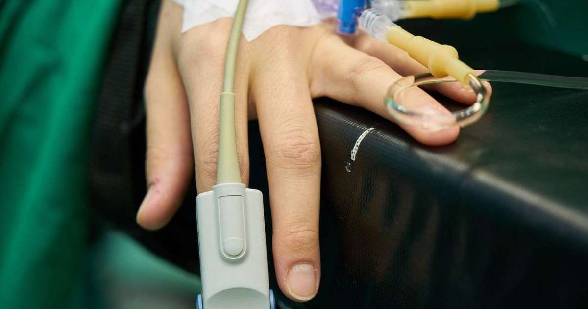 Қан құсады. 15 адам белгісіз аурудан көз жұмды