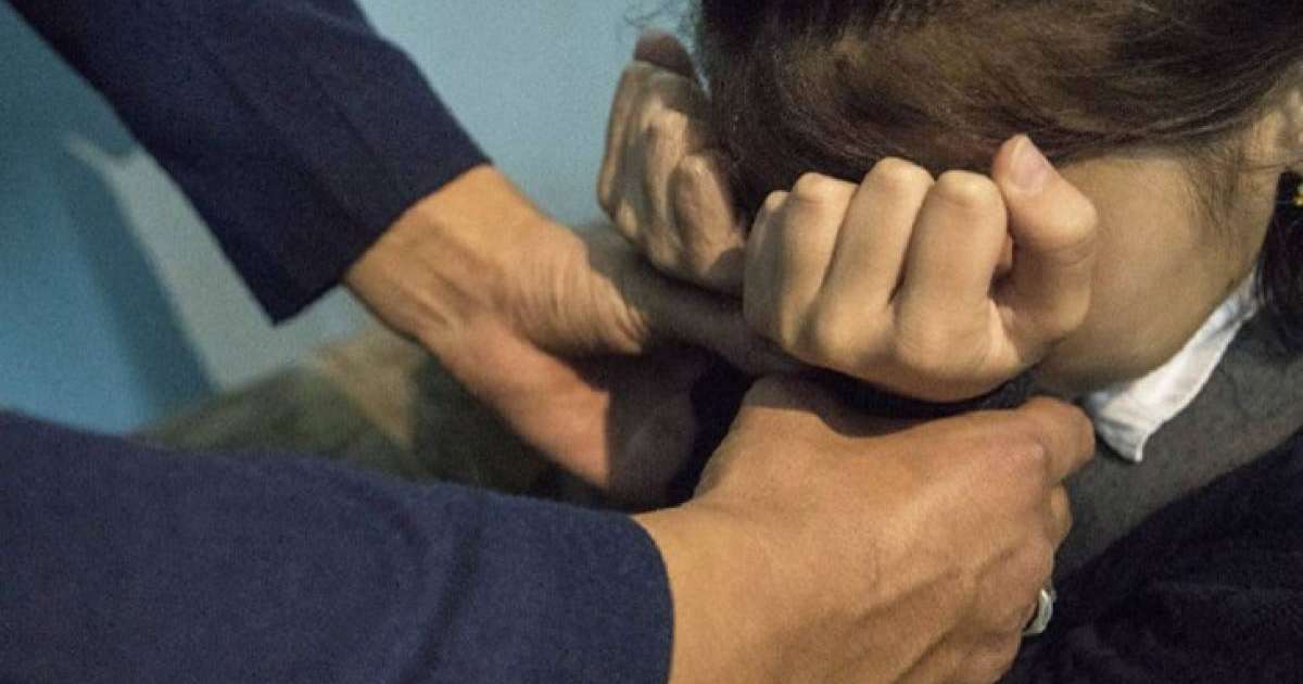 Қарағандыда 13 жасар қызды зорлап, жүкті қылған имам қыз өзі келіскенін айтып арызданды