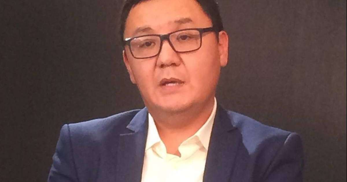 Қасым Аманжолов: 62 жастағы Түймебаев пен 64 жастағы Сыдықов не бітіреді?