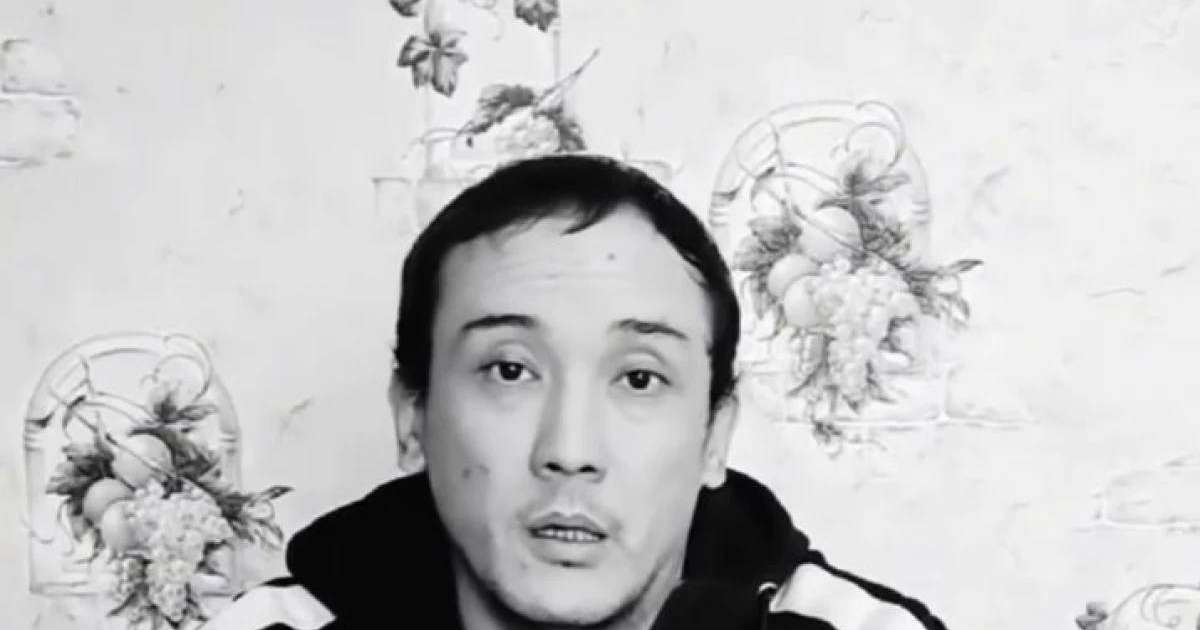 Жедел жәрдем жүргізушісін соққыға жыққан Нұрболат Дәкебаев қазақстандықтарға видеоүндеу жолдады