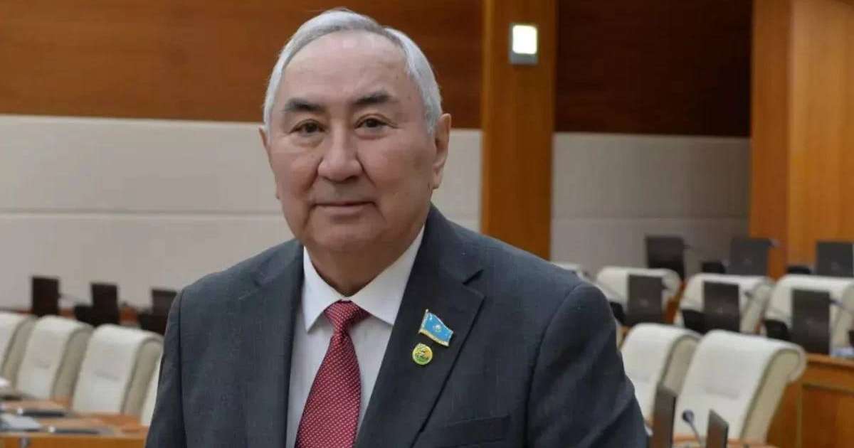 Жигули Дайрабаев "Ауыл" партиясындағы қызметінен босатылды
