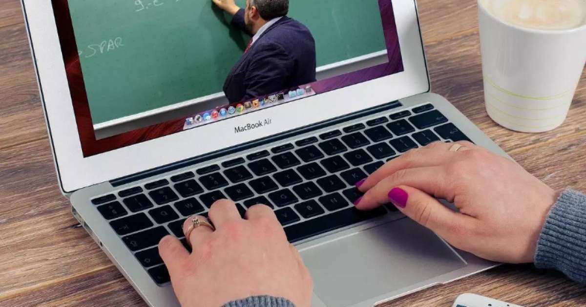 2023 жылға қарай мұғалімдердің жалақысы екі есе артады