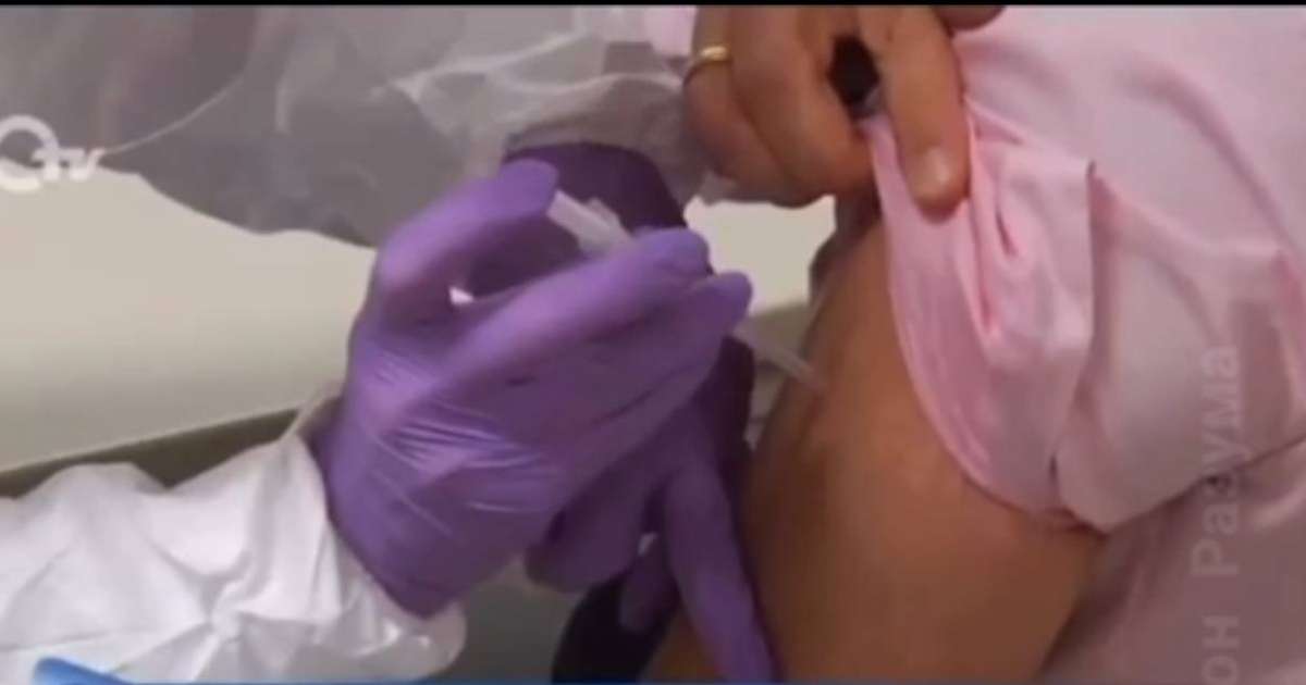 Шенеуніктерге вакцина жабық шприцпен салынды ма?