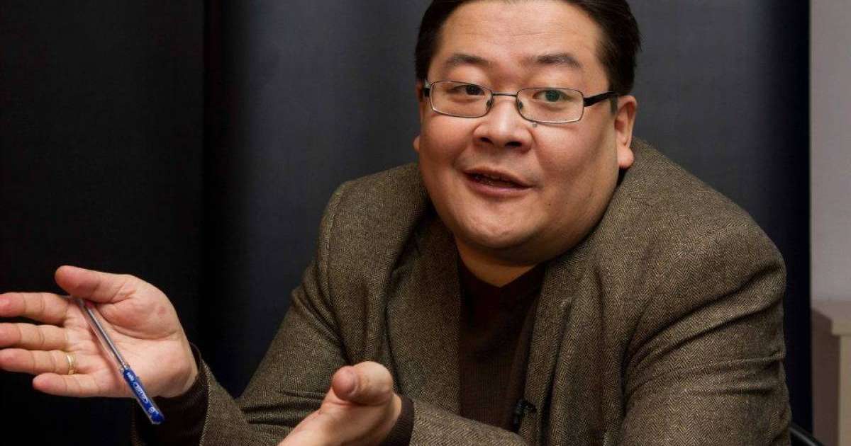 Айдос Сарым:  «Интернетті Айдос Сарым 6 сағатқа бұғаттап тастады» деген әзіл өзіме де ұнады