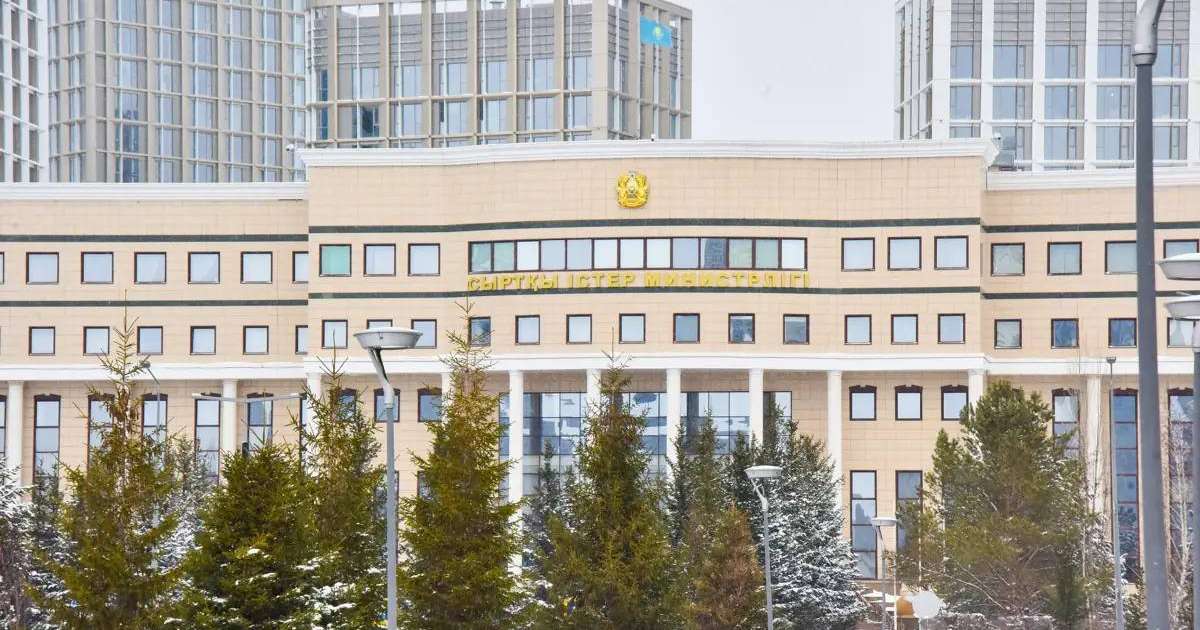 АҚШ-та шамамен бірнеше мыңға жуық қазақстандық заңсыз жүр — СІМ