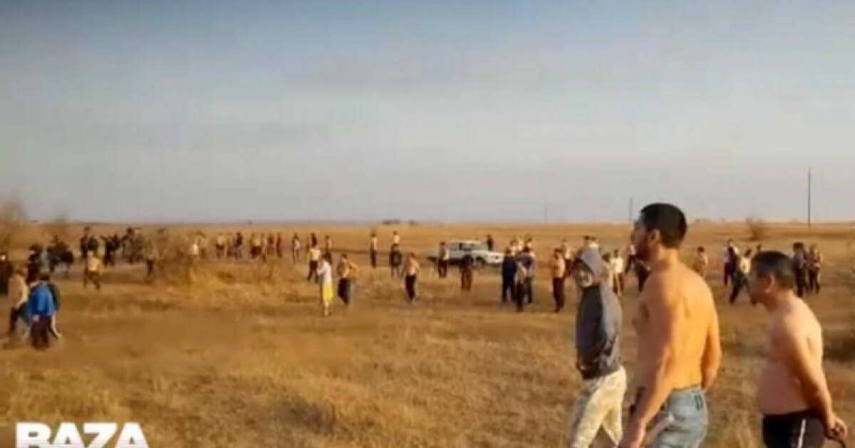 Между казахами и курдами случился конфликт
