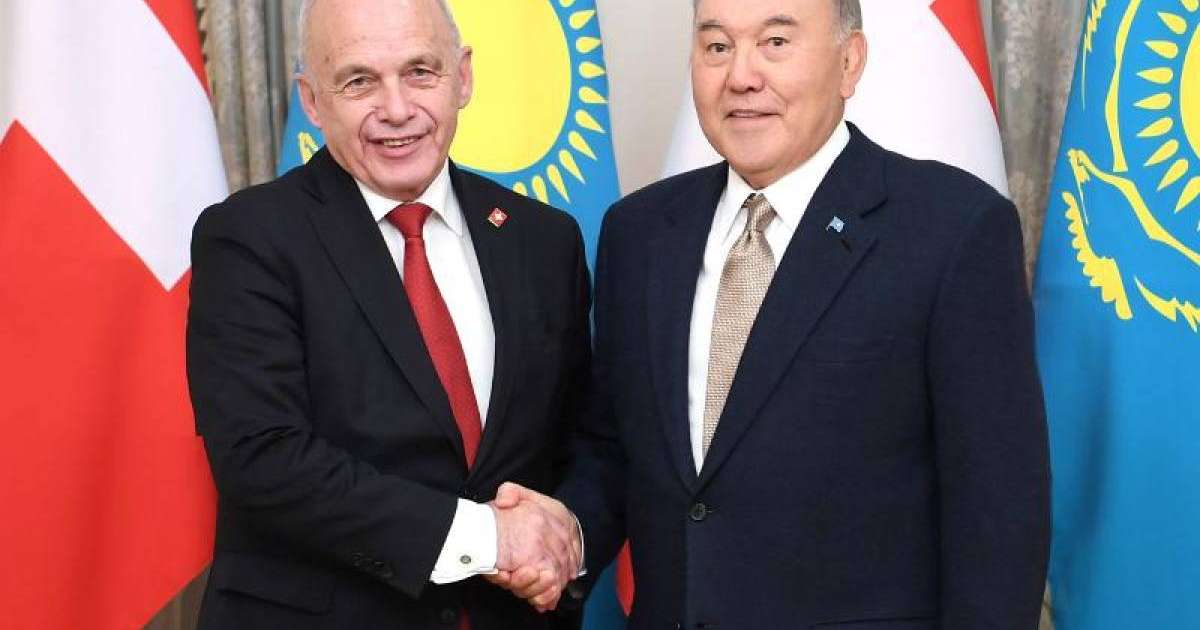 纳扎尔巴耶夫会见瑞士联邦主席毛雷尔