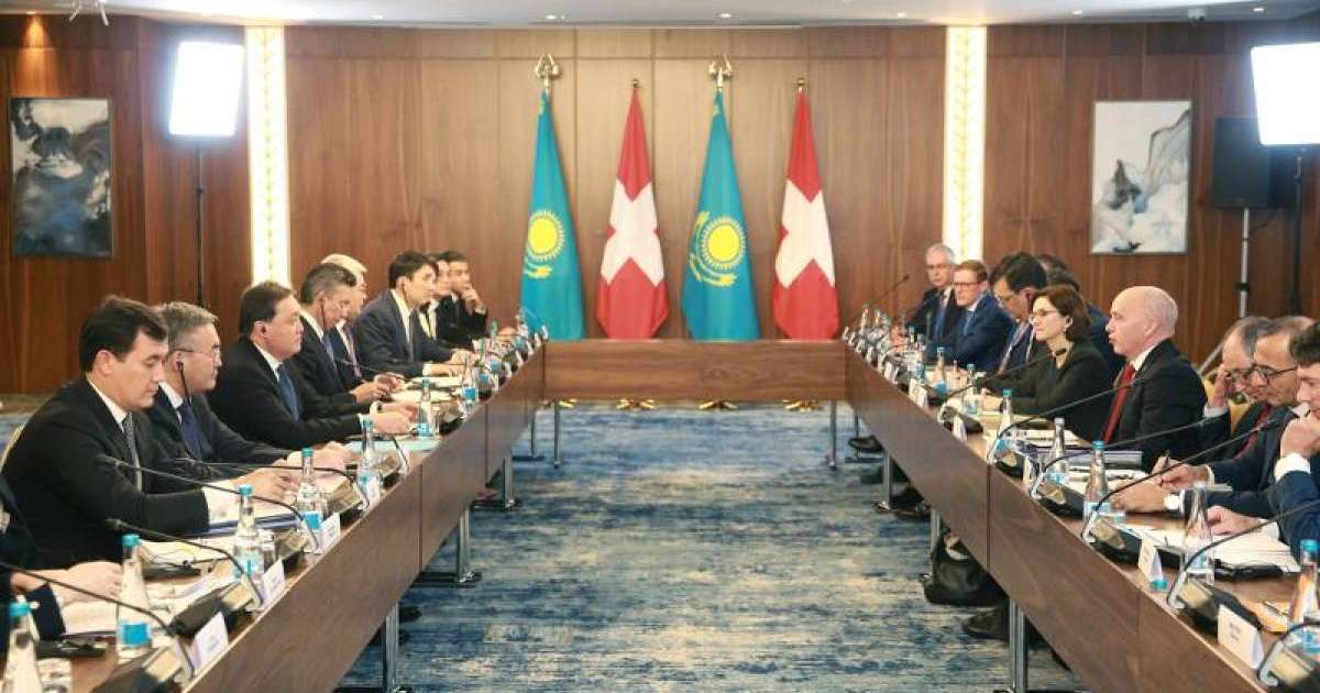 哈萨克斯坦政府总理会见瑞士联邦主席