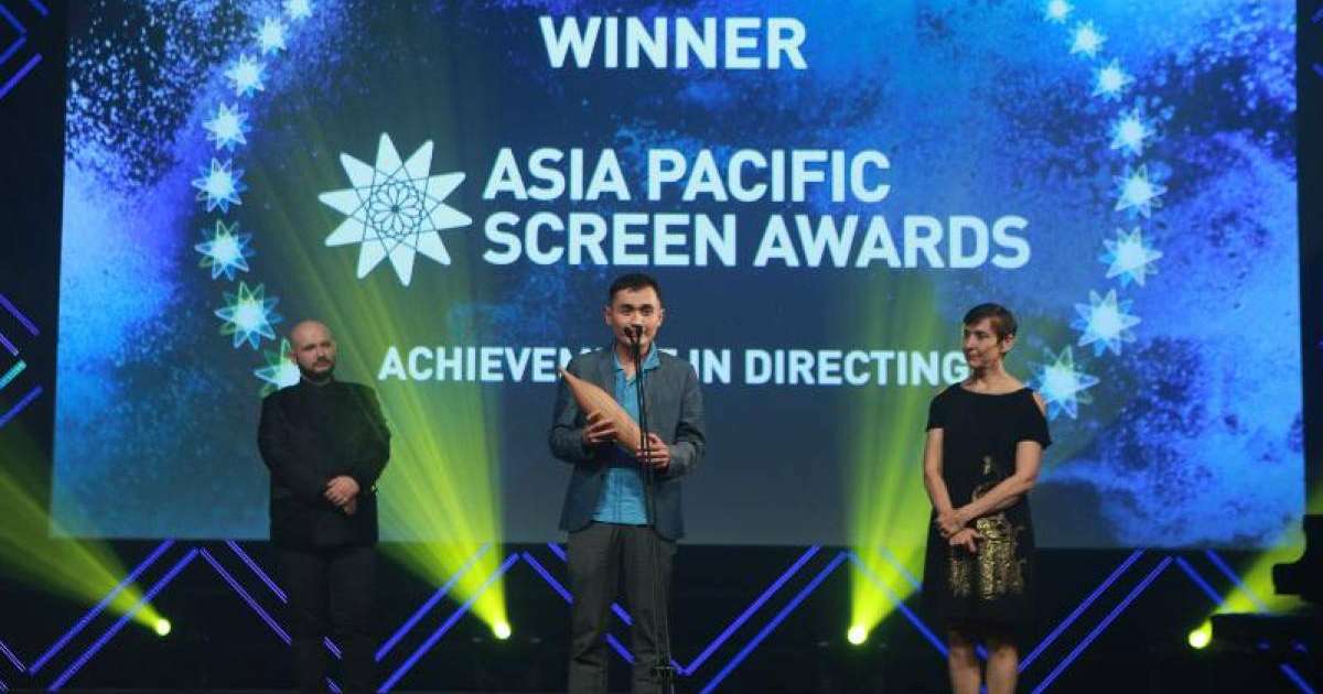 哈萨克斯坦导演荣获亚太电影大奖“最佳导演”奖