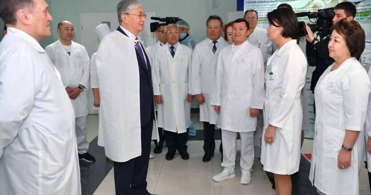 总统走访首都创伤骨科科学研究所