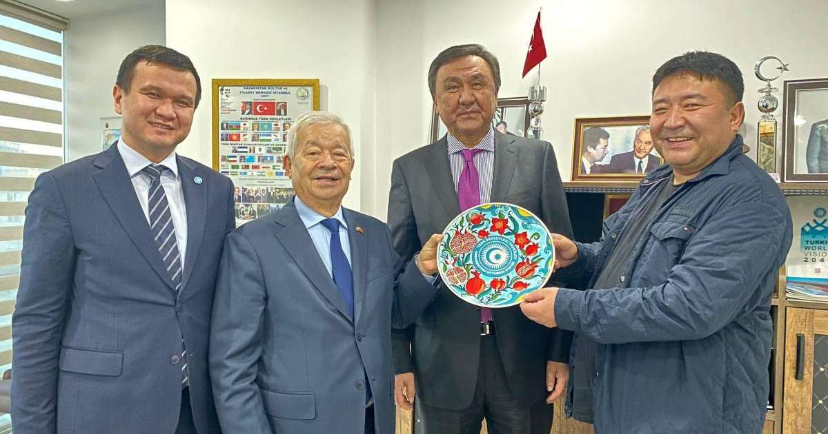 ТМҰ –ның бас хатшысы қазақ мәдениет орталығында