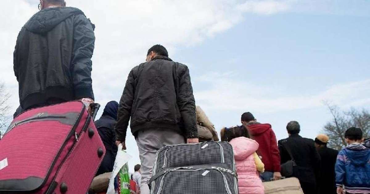 Қазақстаннан жұрт  неге үдере көшіп жатыр?