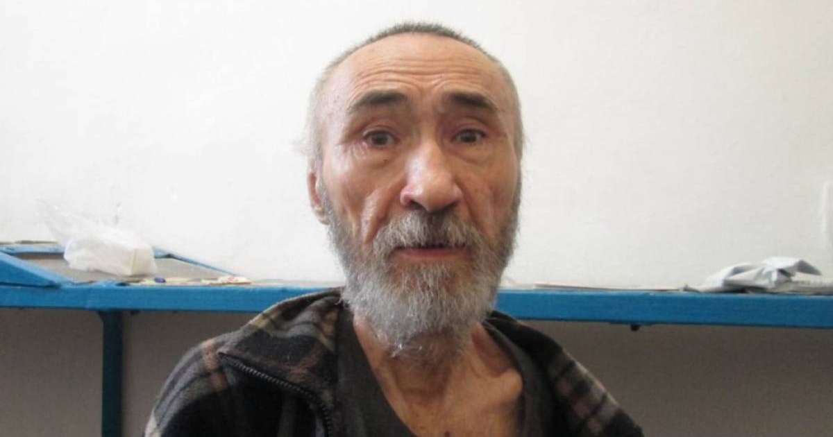 Сот Арон Атабекті  бостандыққа шығарды