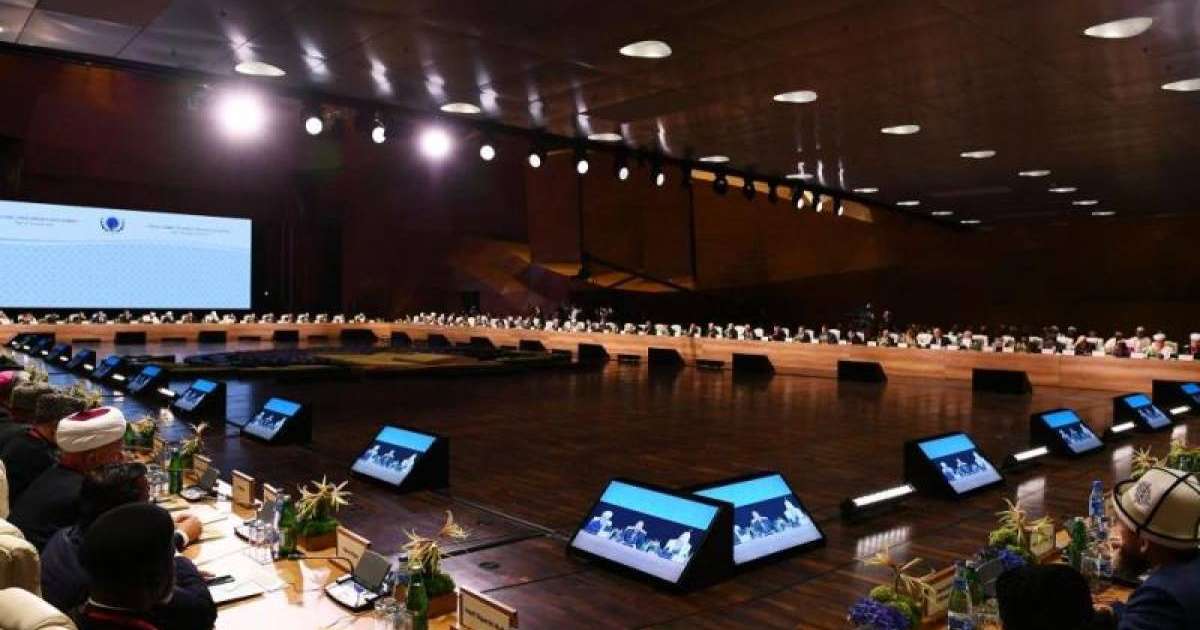 哈萨克斯坦代表团出席第二届世界宗教领袖峰会